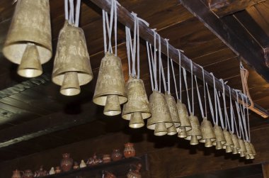 Bulgar Restoran, Arbanasi dekorasyonda hayvan bell satırı