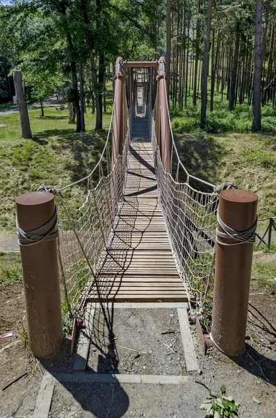 Halat köprü Prevails Mali kasaba cazibe Park — Stok fotoğraf