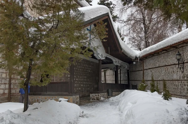 Ingang van de kerk in de stad Bansko — Stockfoto