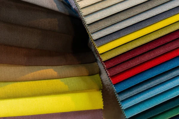 Catálogo Tecidos Catálogo Amostras Tecido Multicoloridas Contexto Indústria Têxtil — Fotografia de Stock