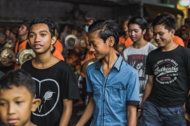 Ubud, Bali - 8 Mart: Kutlama tanımlanamayan kişi