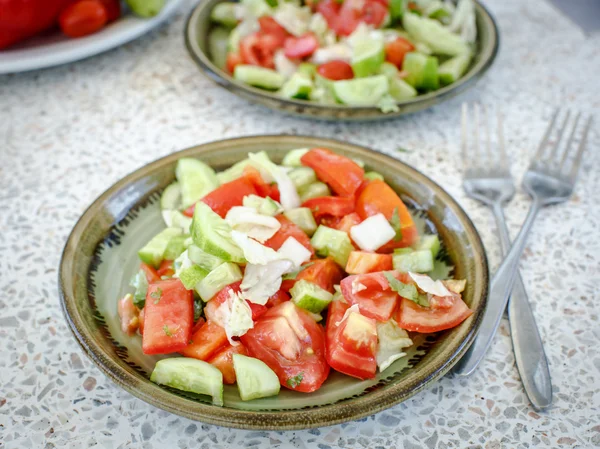 Salad of tomatoes and cucumbers — Stock Photo, Image