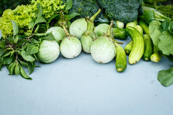 Zielone warzywa i zioła — Zdjęcie stockowe