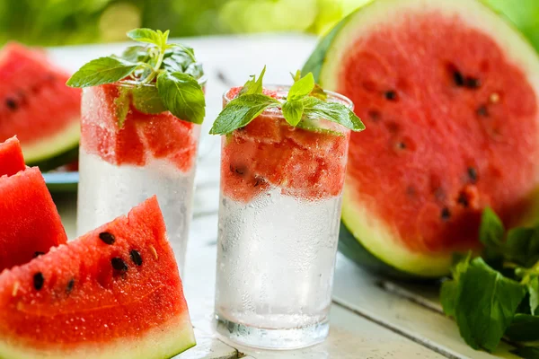 Agua de desintoxicación con sandía y menta — Foto de Stock