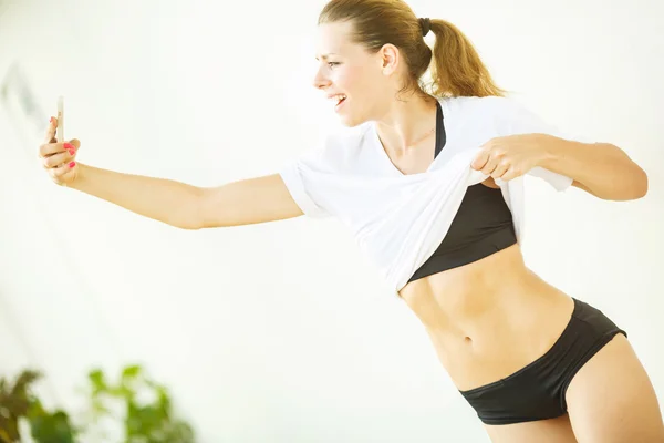 Fitness selfie woman self portrait after workout. Sport athlete — Stock Photo, Image