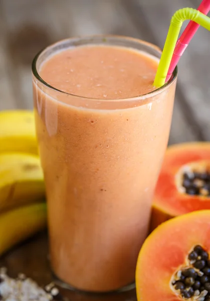 Papaja smoothie — Zdjęcie stockowe