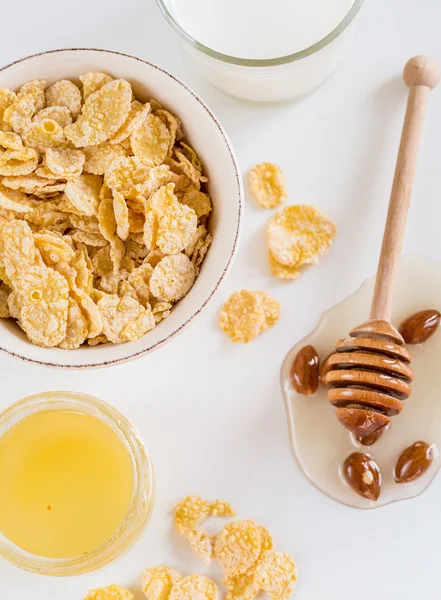 Cornflake ve süt — Stok fotoğraf