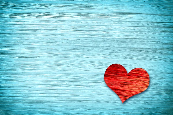 Corazón rojo sobre fondo azul. Día de San Valentín . — Foto de Stock