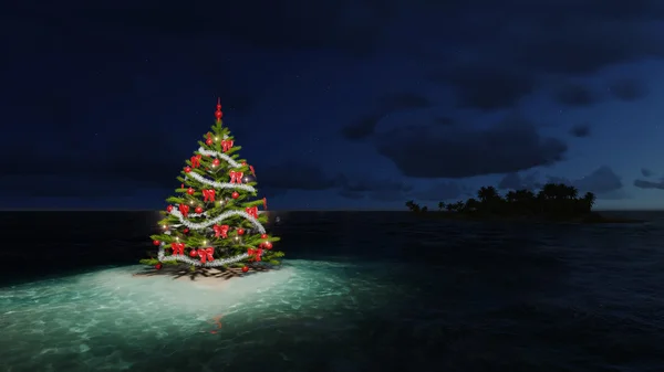 Christmas tree on a tropical island — Stock Photo, Image