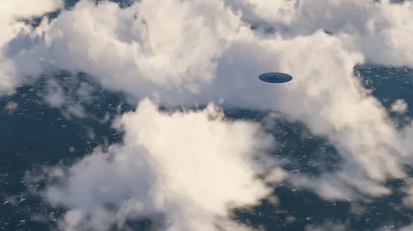 Ufo в хмарах — стокове фото