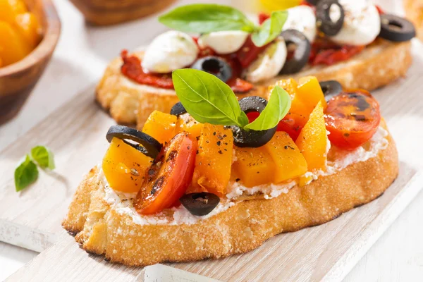 Italian appetizer - bruschetta, closeup — Stock Photo, Image