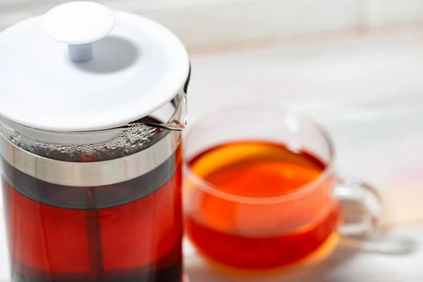 Свіжий Чорний Чай Французькій Пресі — стокове фото
