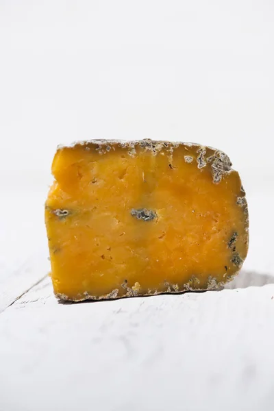 Piece Fresh Farm Cheese Mold Vertical Closeup — Stock Photo, Image