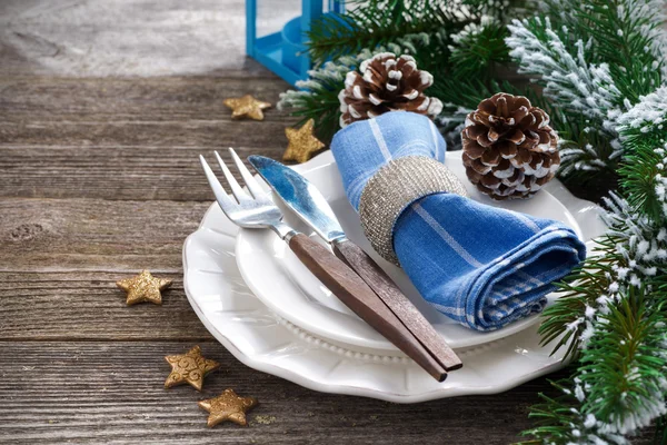 Mesa de Navidad sobre fondo de madera —  Fotos de Stock