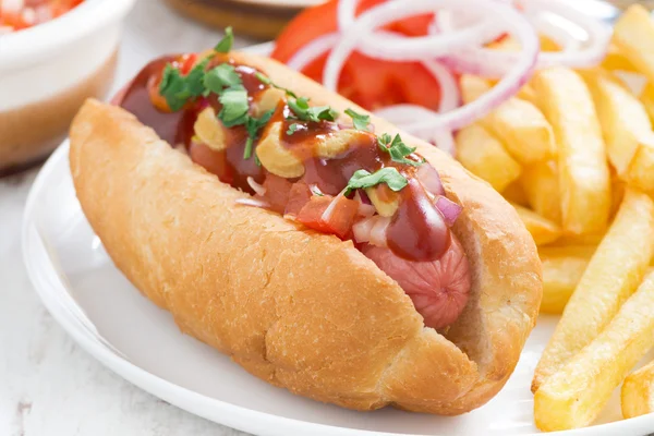 Hot dogs with French fries, close-up — Stock Photo, Image