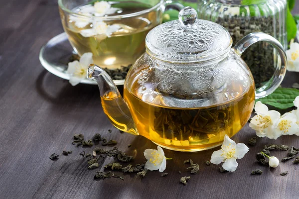 Green tea with jasmin — Stock Photo, Image