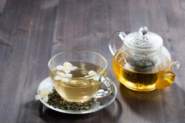 yeşil çay ile jasmin ahşap tablo
