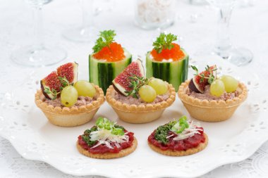 Çeşitli tatil mini meze