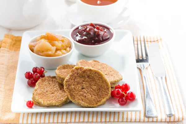 Breakfast with pancakes and jams — Stock Photo, Image