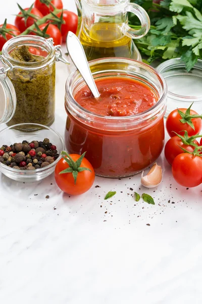 Tomato sauce, pesto and ingredients, vertical — Stock Photo, Image