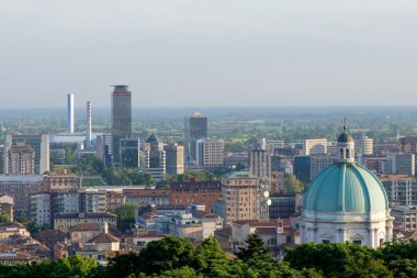 İtalyan Brescia şehir fotoğraf cityscape çevre tepelerde alınan