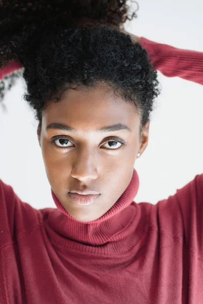 Retrato Mujer Afroamericana Aislado Sobre Fondo — Foto de Stock