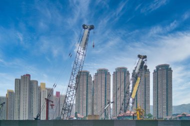 Şangay 'da Asya gökdelenleri yapım aşamasında.