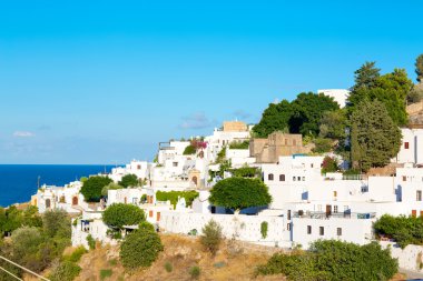 Yunan adası Rodos 'un yukarısındaki şatoda Lindos