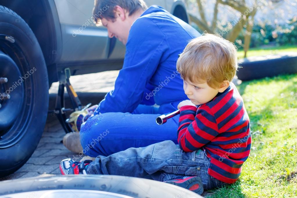 Современные родители. Одинокие отцы воспитывающие детей. Воспитание ребенка. Родители студентов. Детям о папе.