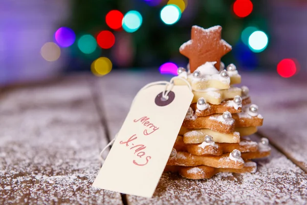 Zelf gebakken kerstboom als kado cadeau — Stockfoto
