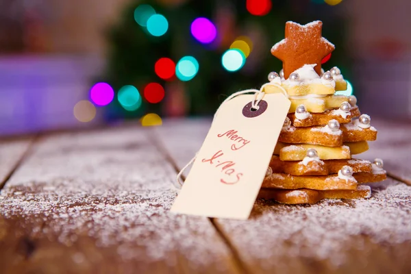 Biscoito de gengibre de Natal árvore como um presente — Fotografia de Stock