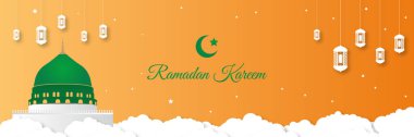 Ramazan Kareem afişi. Klasik desenli ve fenerli Arapça vektör selamlama çizgisi cami kubbesi. Hac bayrağı, poster, hacı terfisi ve daha fazlası için kullanılabilir.