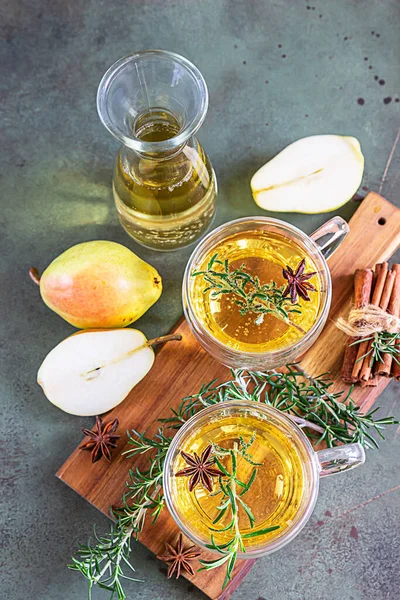 Tasses Verre Avec Poire Chaude Cidre Pomme Pour Noël Nouvel — Photo