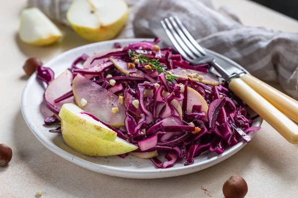 Red Cabbage Pear Hazelnut Salad Lemon Olive Oil Sauce Light — Stock Photo, Image