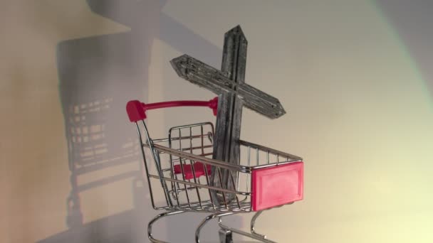Christelijke winkel retail concept cross cart — Stockvideo