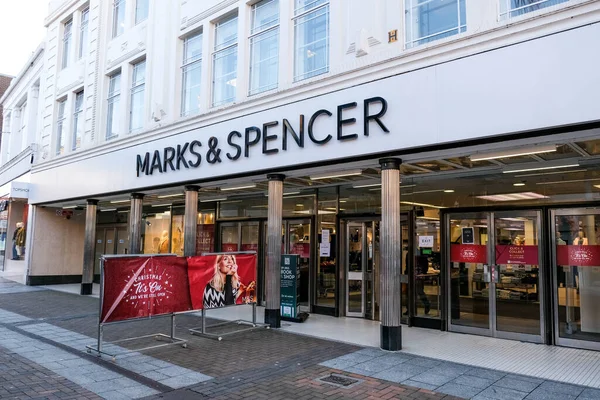 Londres Reino Unido Diciembre 2020 Marca Spencer High Street Shop — Foto de Stock