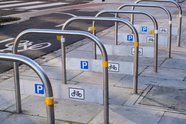 Londra Regno Unito Dicembre 2020 Stazioni Parcheggio Biciclette Parcheggio Vuoto — Foto Stock