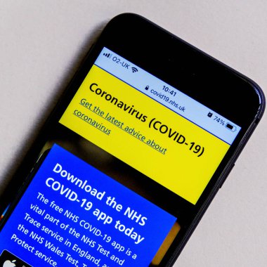 Londra İngiltere, 17 Ocak 2021, NHS Covid-19 Serbest Test ve Uygulama İndirme Ekran Görüntüsü Bir Cep ya da Akıllı Telefon Aygıtı