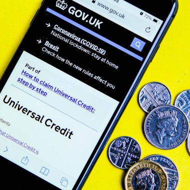 Londra İngiltere, 19 Ocak 2021, Devlet İnternet Sitesi Evrensel Kredi Yardımı İçin Ekran Görüntüsü