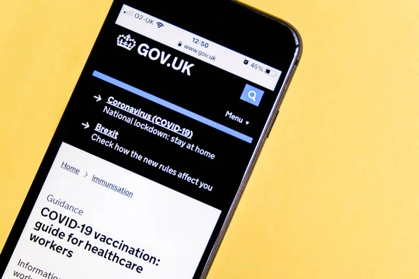 Londres Reino Unido Janeiro 2021 Nhs Government Mobile Phone Information — Fotografia de Stock