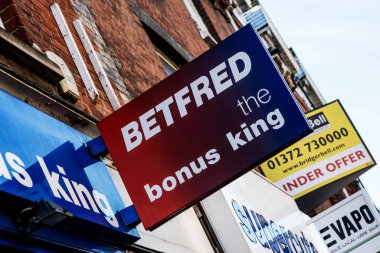 Londra İngiltere, 12 Aralık 2017, Betfred High Street Bahis Dükkanı İlanı 