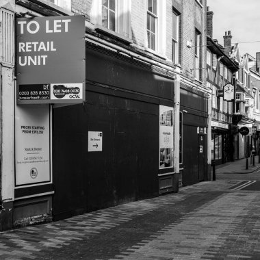 Kingston Upon Thames, Londra İngiltere, 7 Nisan 2021, Kapalı High Street Perakende Mağazası