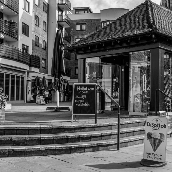 Kingston Londres Royaume Uni Mars 2021 Café Kiosque Sans Personne — Photo