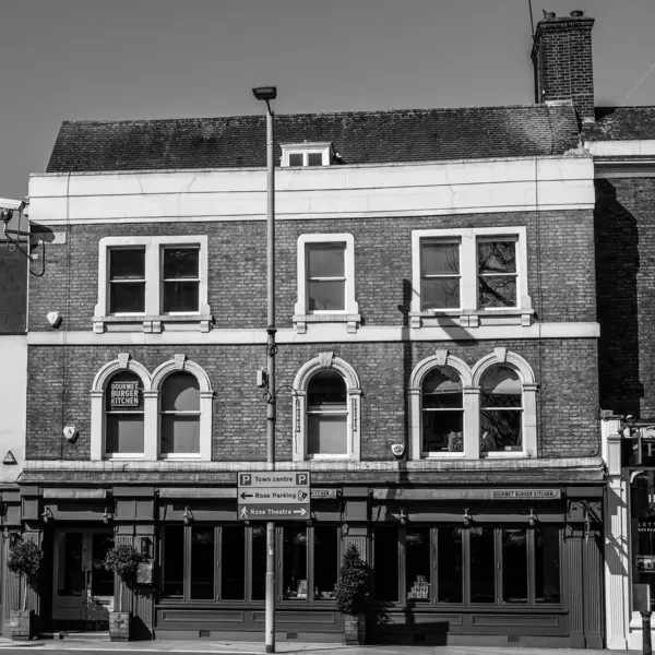 Kingston London Ηνωμένο Βασίλειο Μαρτίου 2021 Παραδοσιακό Εστιατόριο Παμπ Χωρίς — Φωτογραφία Αρχείου