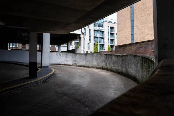 Epsom Surrey London May 2021 Concrete Structure Town Centre Public — стокове фото