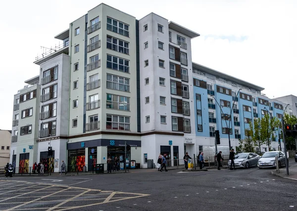 Epsom Surrey London May 2021 Modern High Rise Apartment Block — 스톡 사진