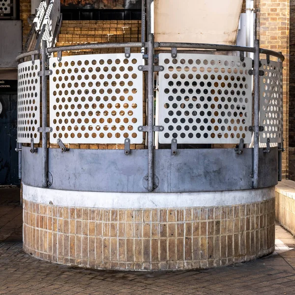 Kingston Thames London Května 2021 Modern Architecture Detail Metal Staircase — Stock fotografie