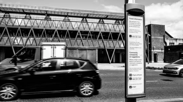 Kingston Thames London May 2021 Black White Image Cars Passing — Stock fotografie