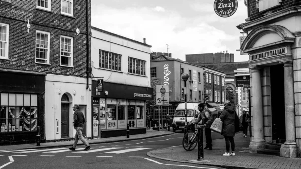 Kingston Thames London May 2021 Black White Image Single Man — стокове фото