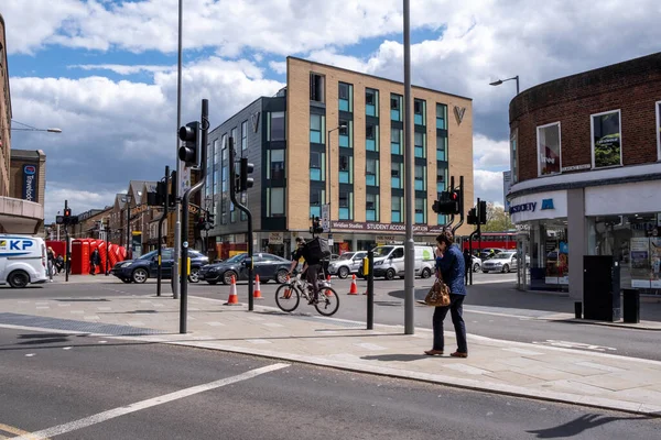 Kingston Thames Londres Reino Unido Mayo 2021 Arquitectura Moderna Bloque — Foto de Stock